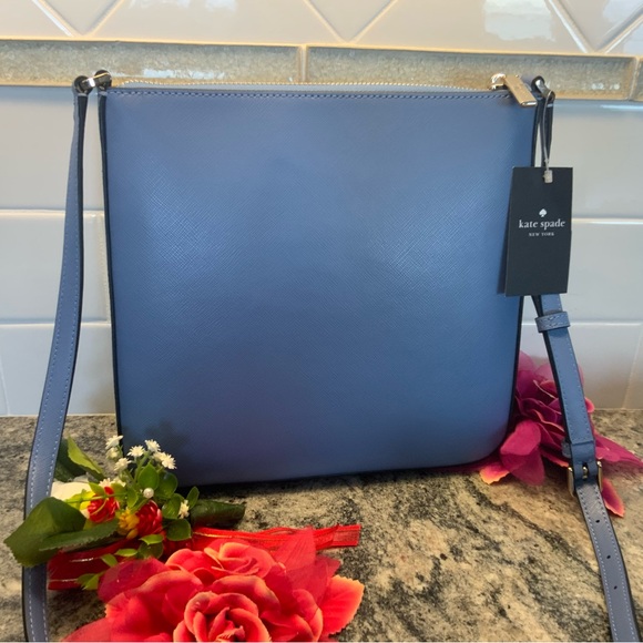 🔥NWT Kate Spade🔥crossbody Sadie in fresh blue spring color. Saffiano leather. - Picture 3 of 13